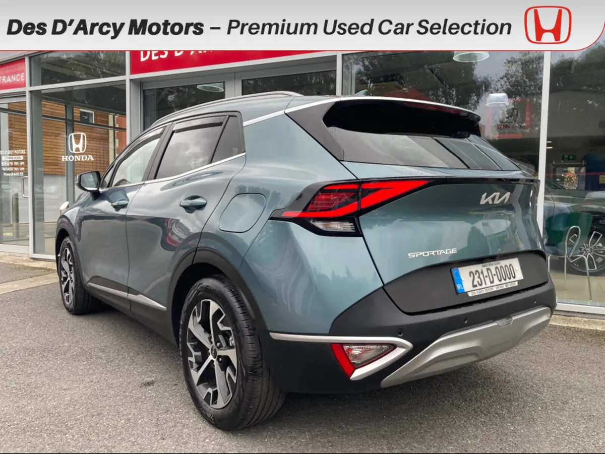 Kia Sportage 3 DIESEL IMMACULATE CONDITION - Image 2