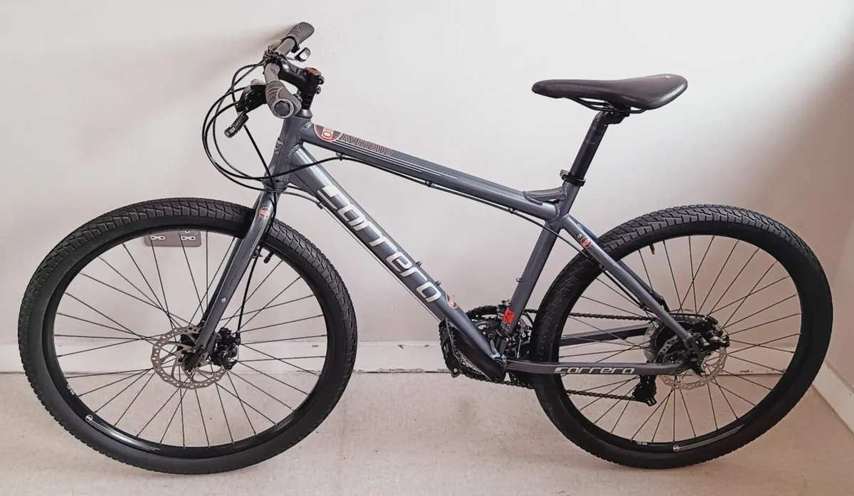 Carrera Subway Hybrid Bike  (serviced) - Image 3