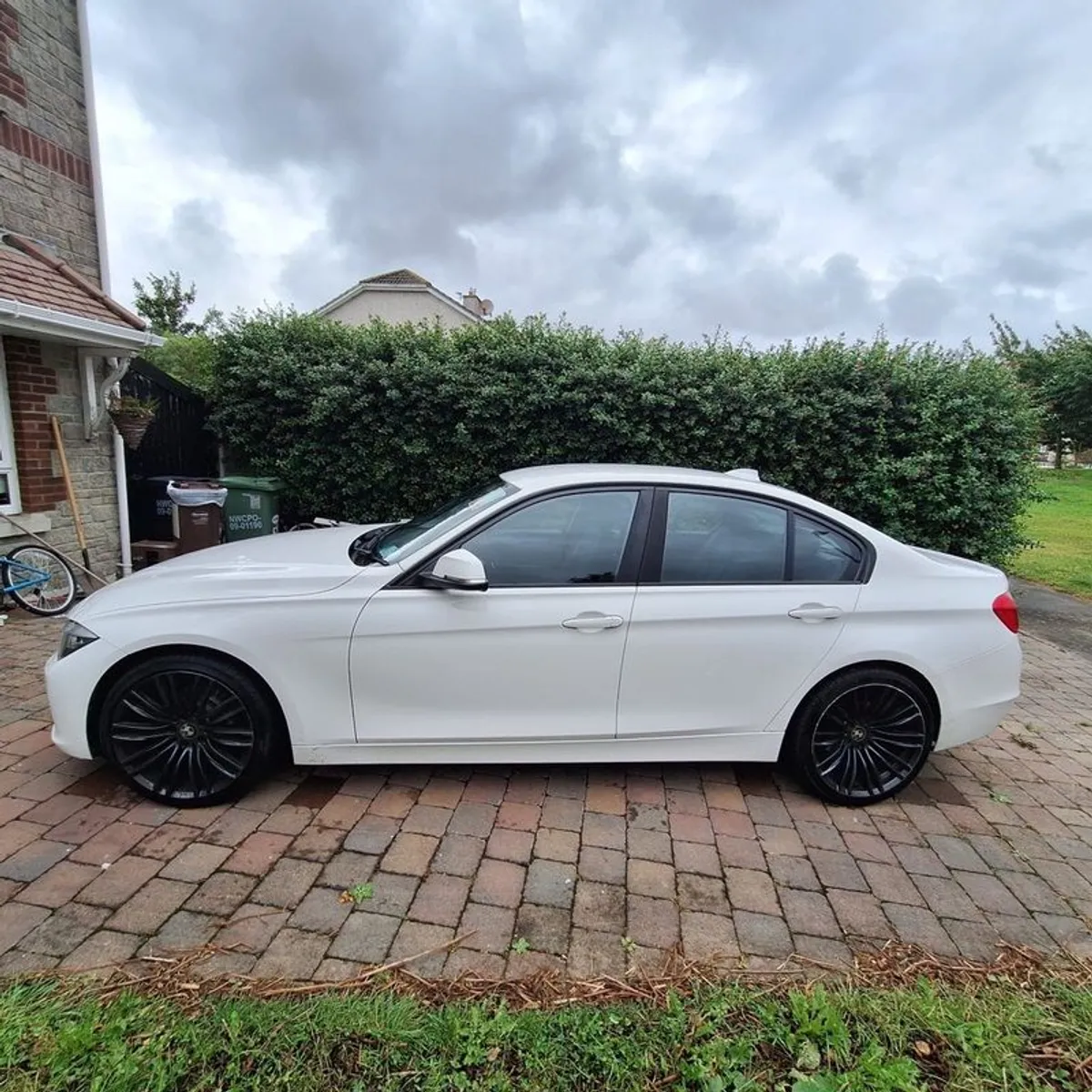 2015 Bmw 3-series - Image 1