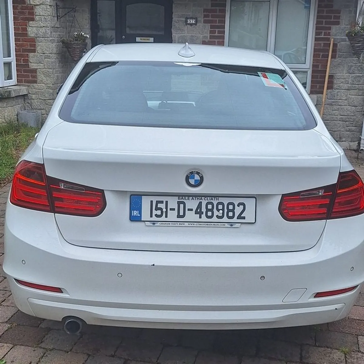 2015 Bmw 3-series - Image 2
