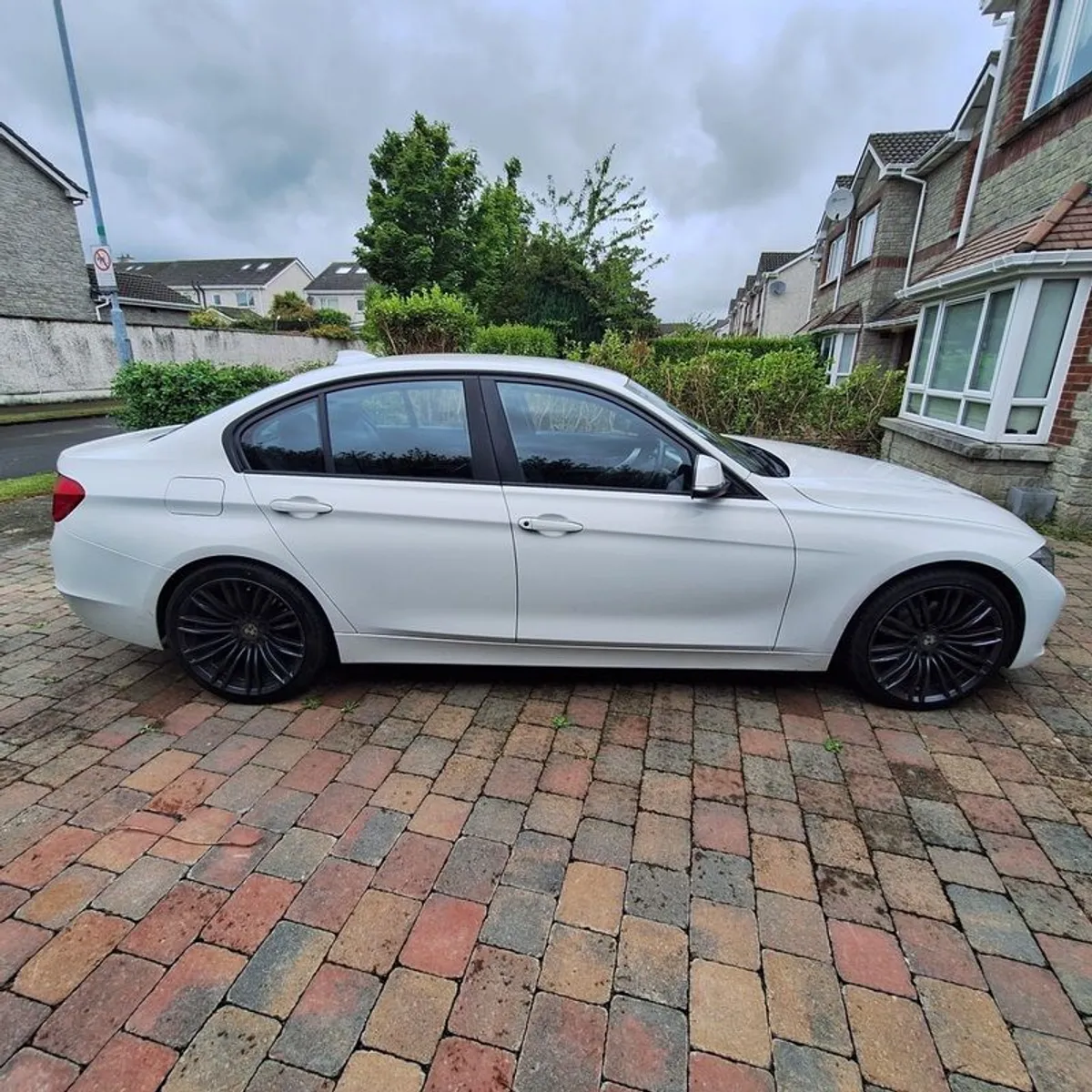 2015 Bmw 3-series - Image 4