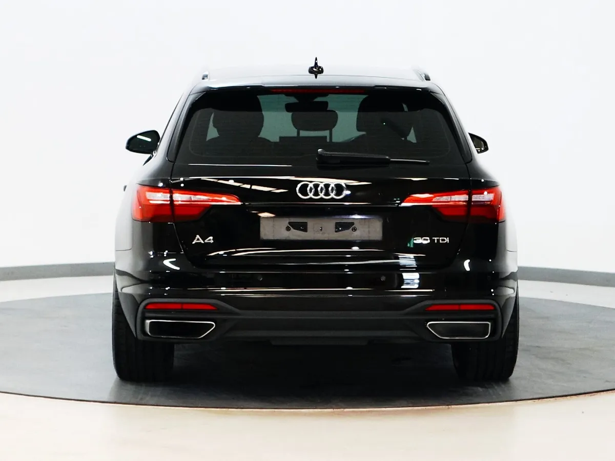 *2* 2021 Audi A4 2.0 avant technik mhev - Image 4