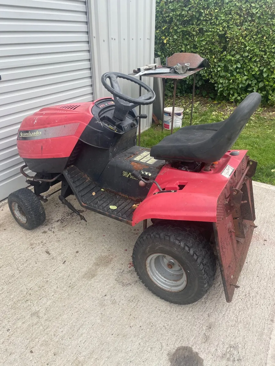 Ride on lawnmowers - Image 1