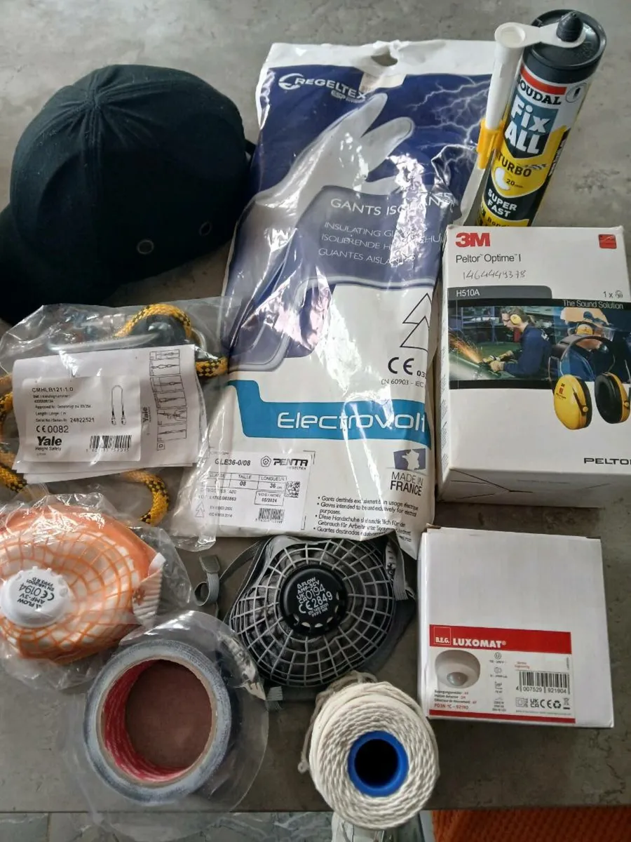 Workers Bundle - Image 1