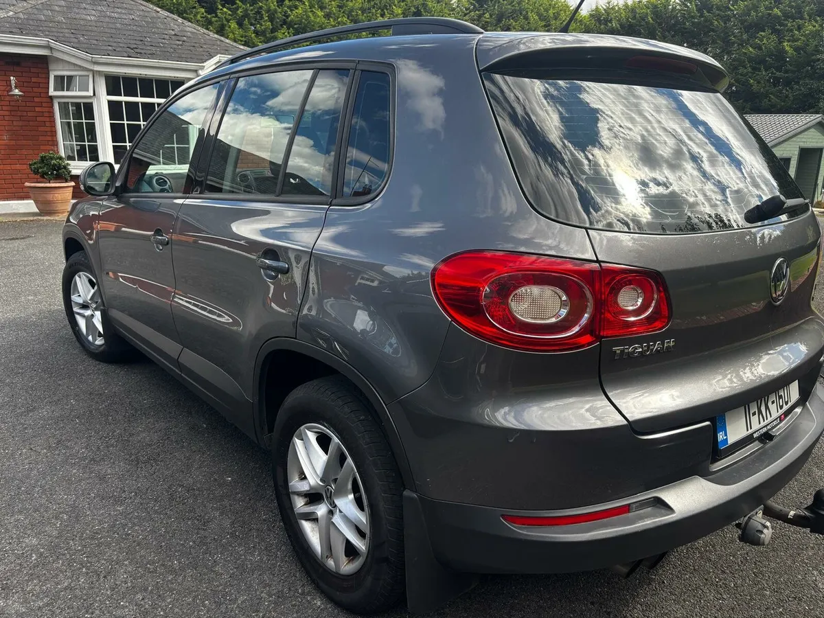 Volkswagen Tiguan - Image 2