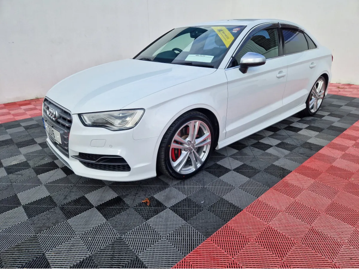 Audi S3 SALOON 2.0 PETROL AUTOMATIC - Image 4