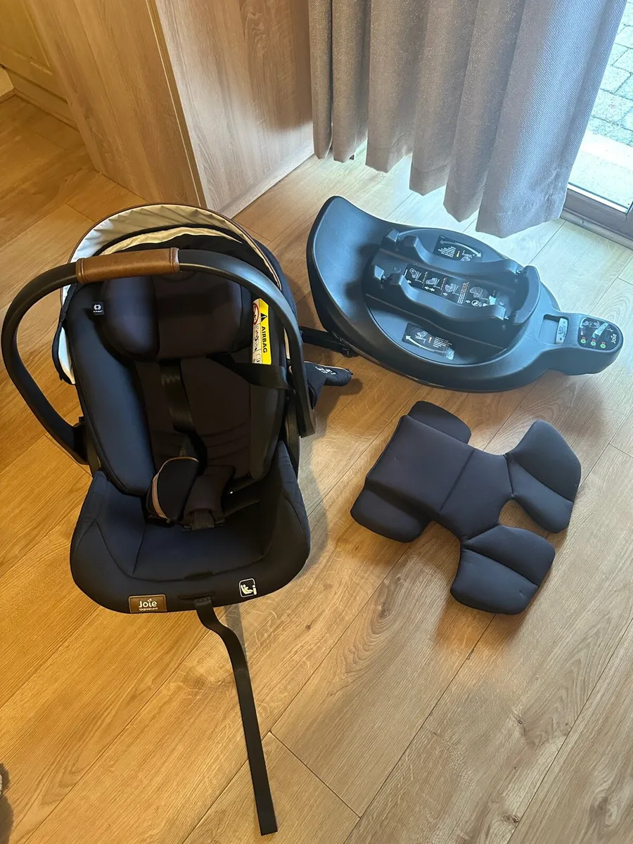 Joie 360 Car Seat + Base - Mint Condition - Image 1