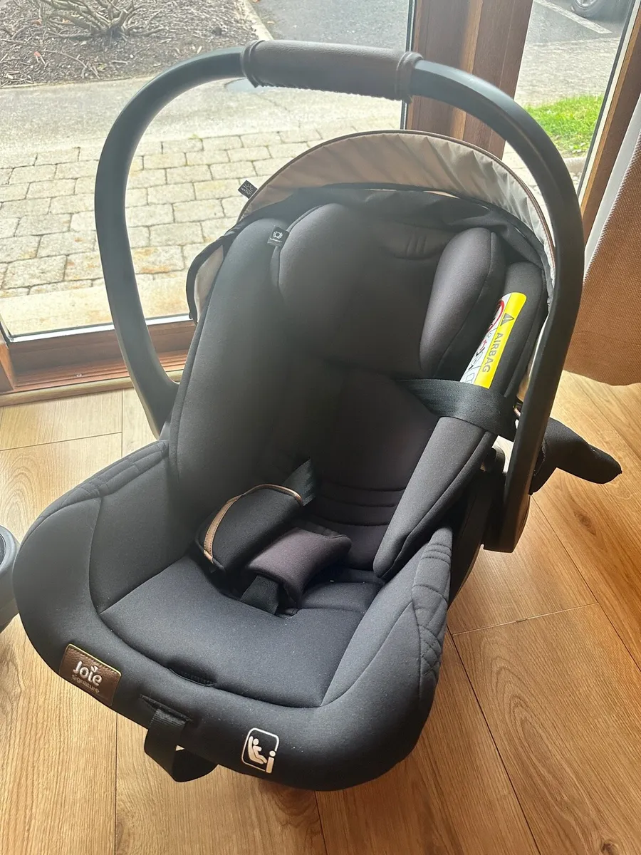 Joie 360 Car Seat + Base - Mint Condition - Image 2