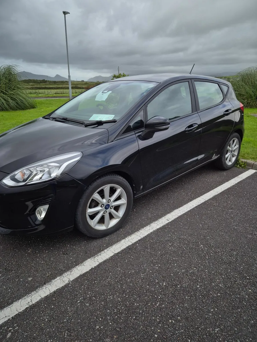 Ford Fiesta 2018 - Image 2