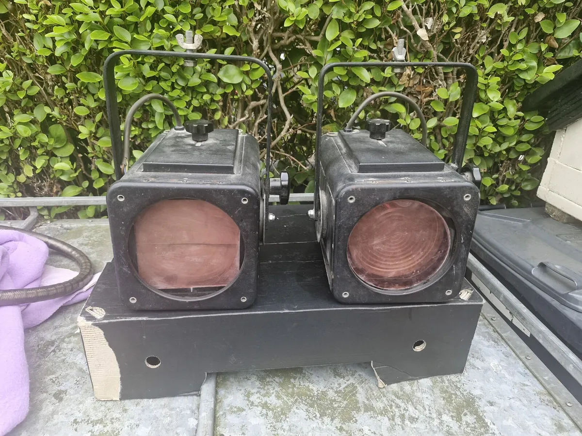 Stage lights