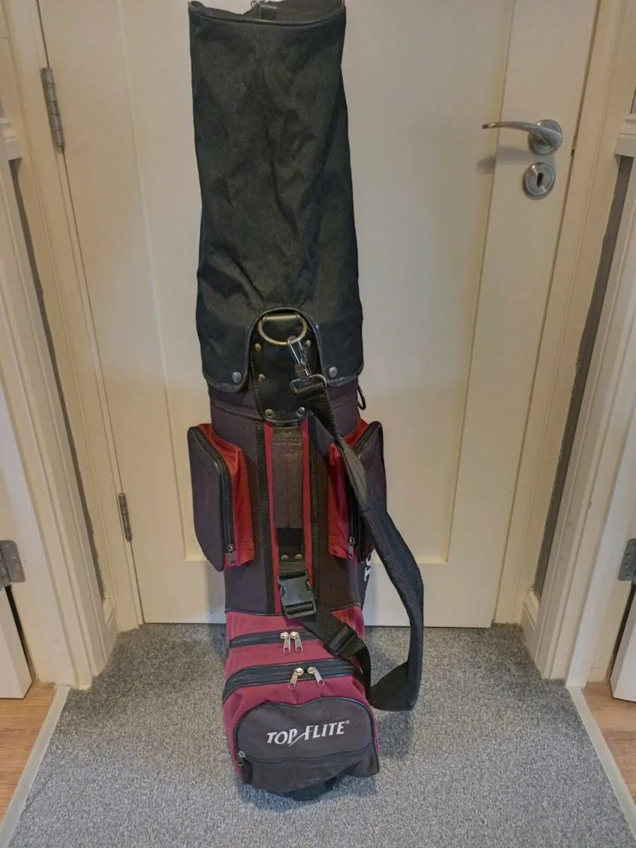 Top flite golf bag. - Image 2