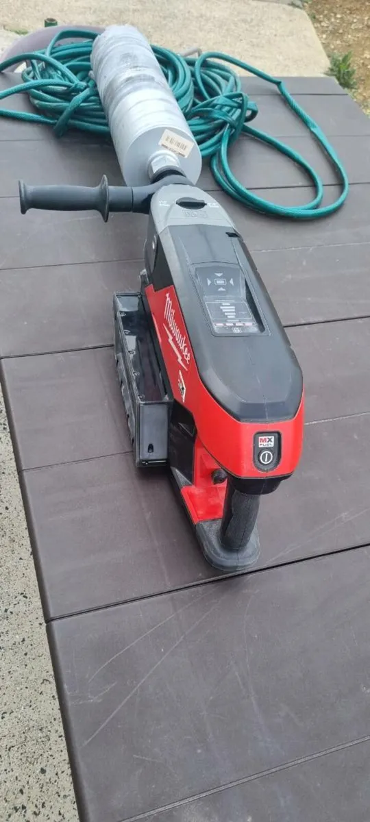 Core Drill Milwaukee MX Fuel Cordless - Image 2
