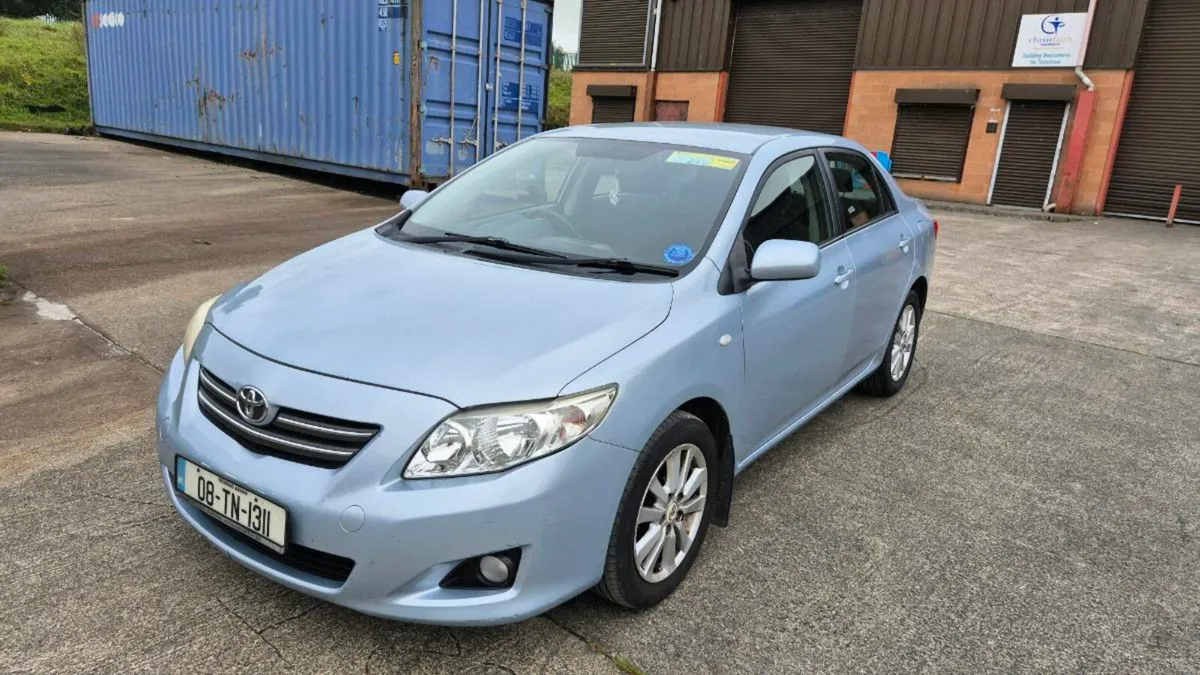 Toyota corolla 1,4 petrol - Image 1