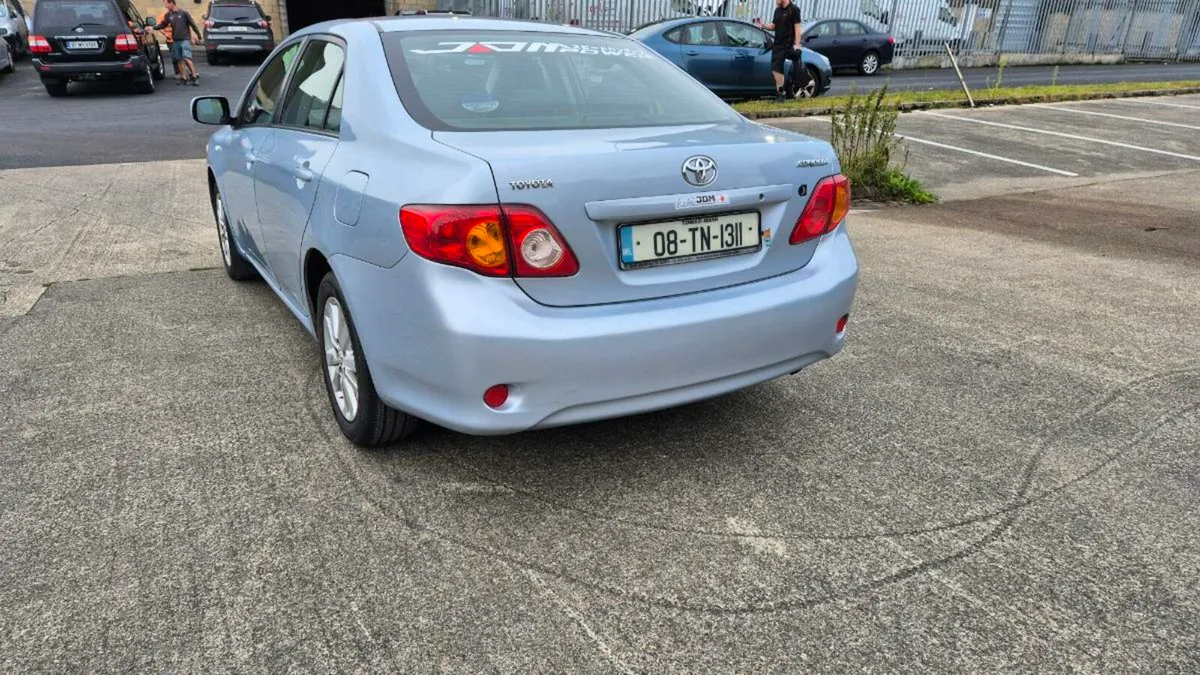 Toyota corolla 1,4 petrol - Image 3