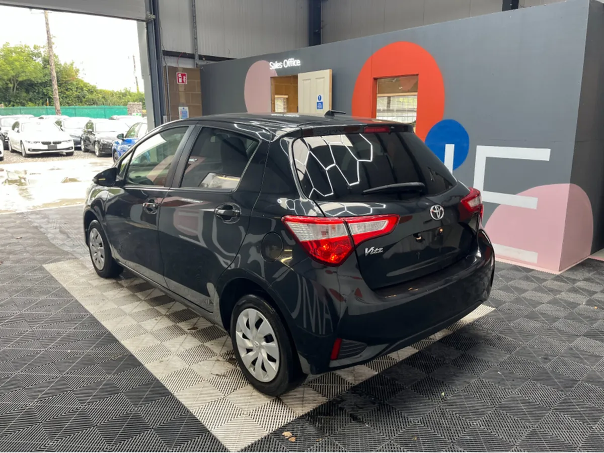 Toyota Vitz 1.0 PETROL / 81k KMs / REVERSE CAMERA - Image 4