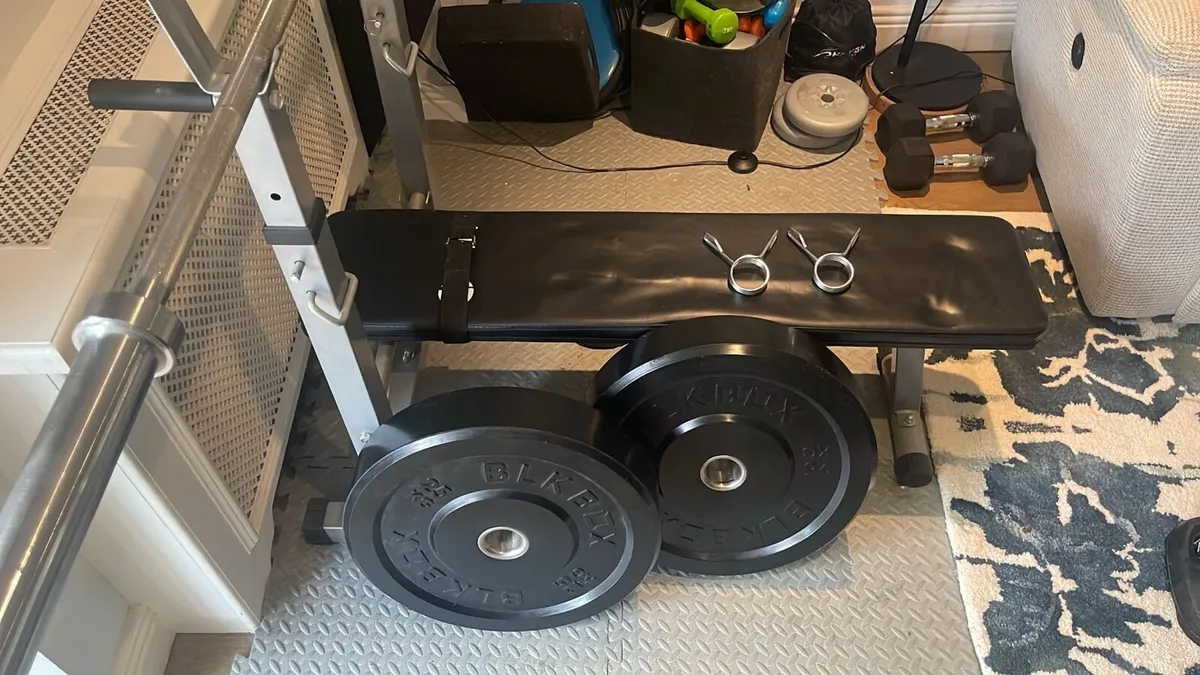 Bench press barbell & weights - Image 3