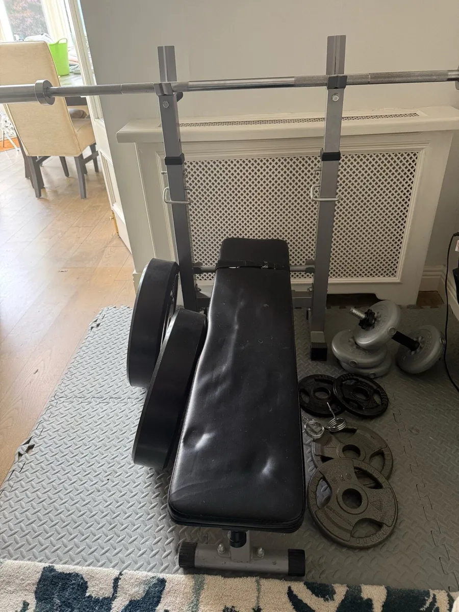 Bench press barbell & weights - Image 1