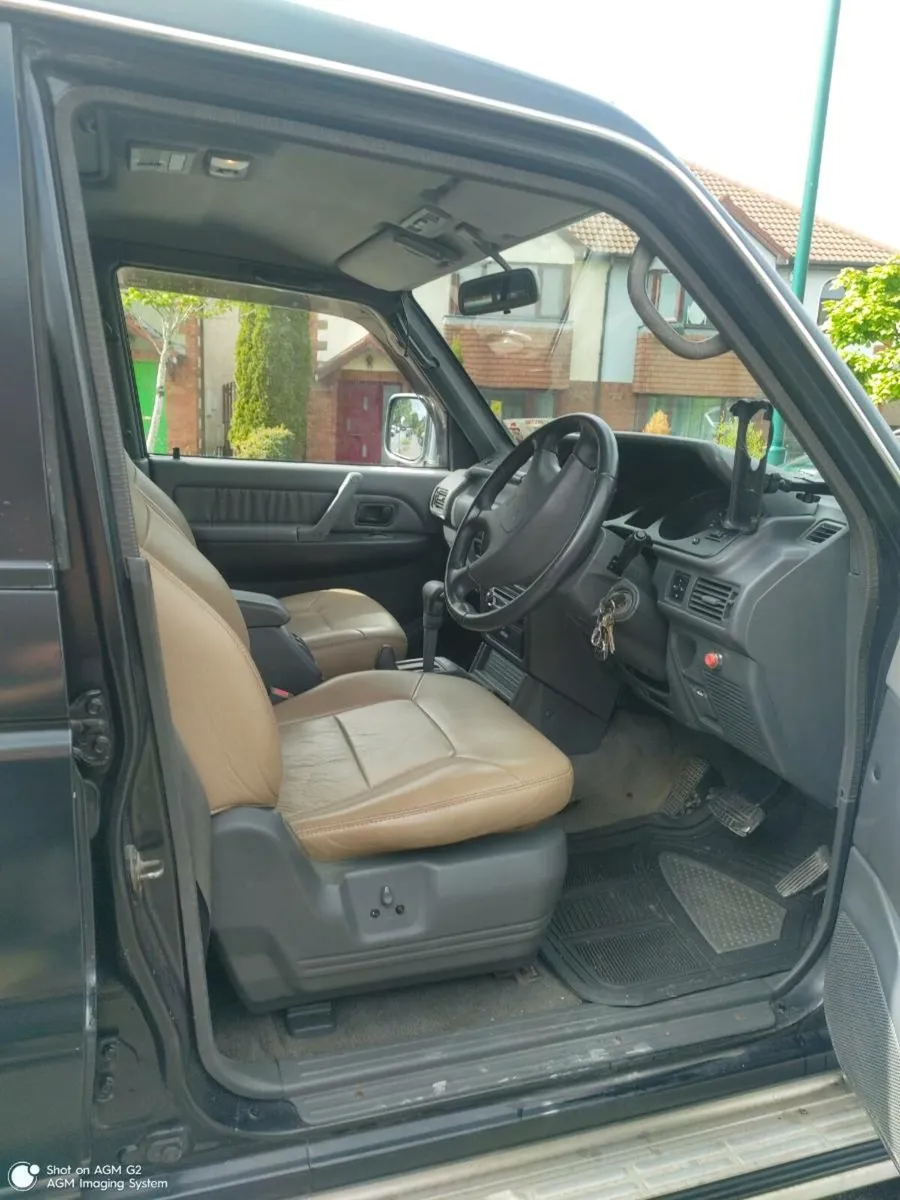 Mitsubishi Pajero - Image 3