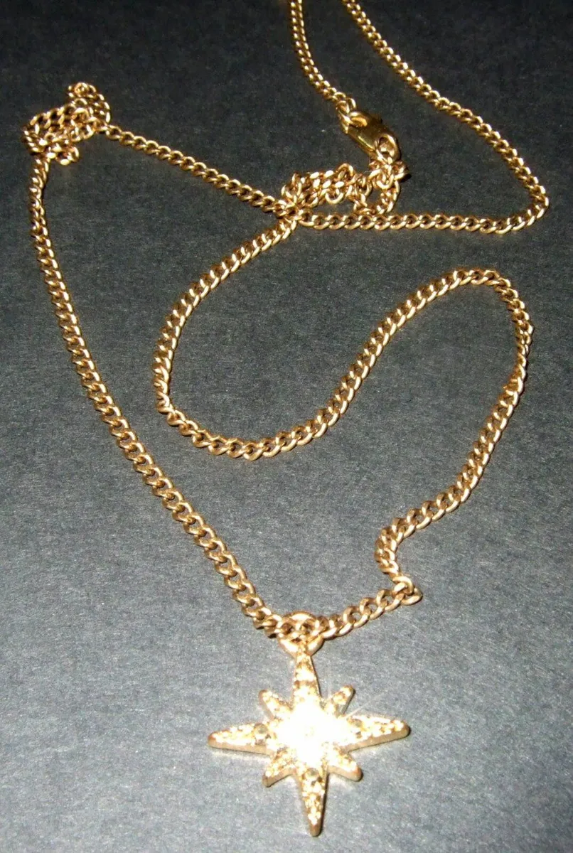 Vintage Hallmarked 9ct Necklace & 'Star' Charm - Image 2