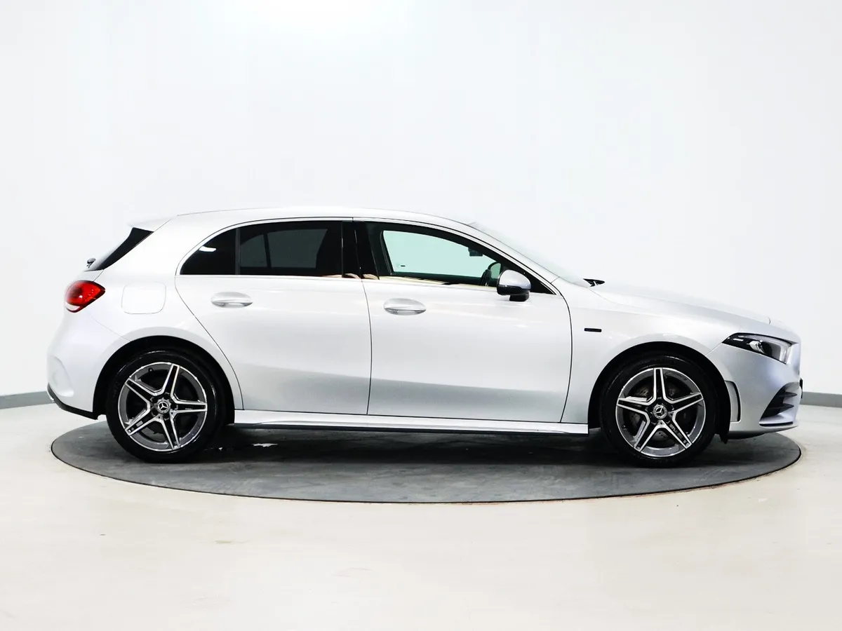 *104* 2021 Mercedes-Benz AMG 1.3 AMG LINE - Image 3
