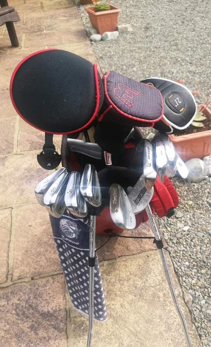 Mens Full Set, 3 woods, 9 irons, putter & bag - Image 2