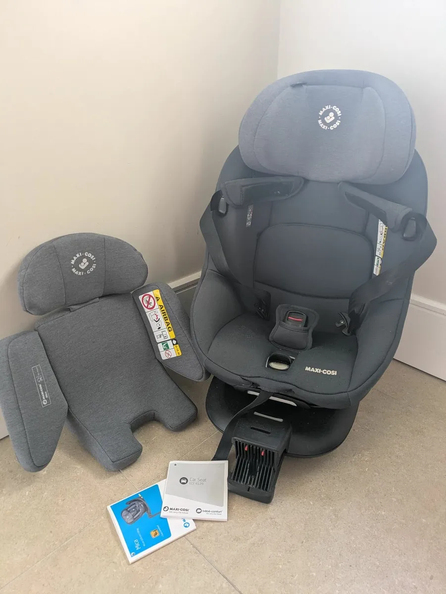 Maxi Cosi Mica car seat - Image 2