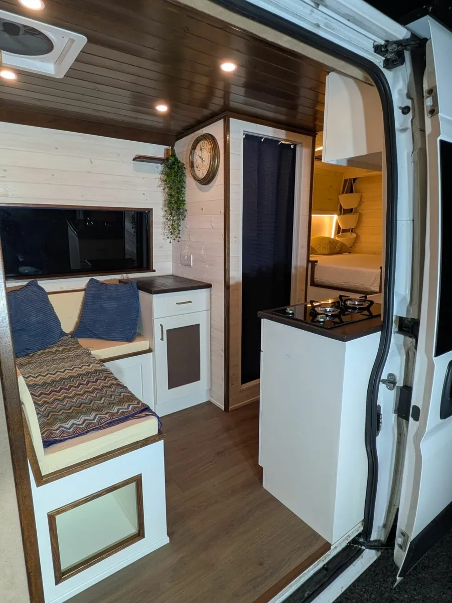 Campervan - Image 4