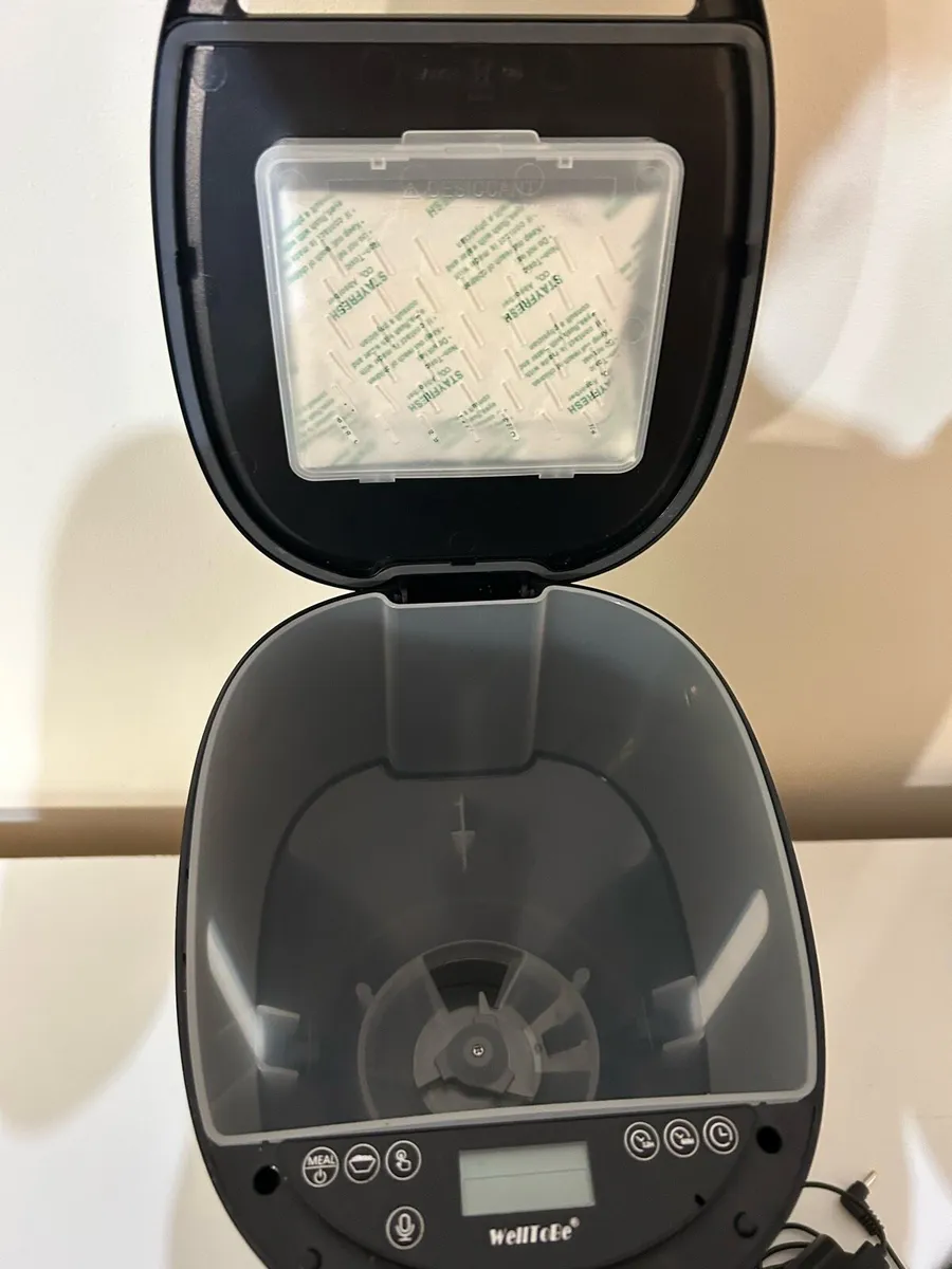 Pet Feeder Food Machine - Image 3