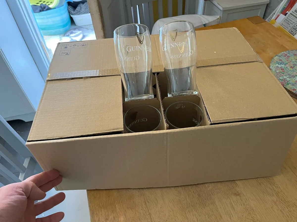 24 new Guinness pint glasses - Image 1