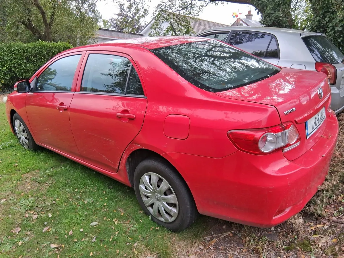 Toyota Corolla 2011 - Image 4