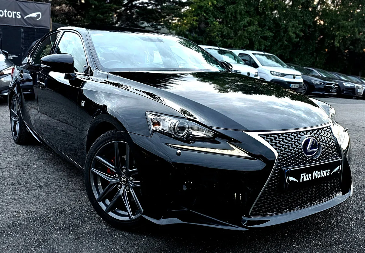 🔥2016 Lexus IS 300h F-Sport – Petrol Hybrid, Auto - Image 2