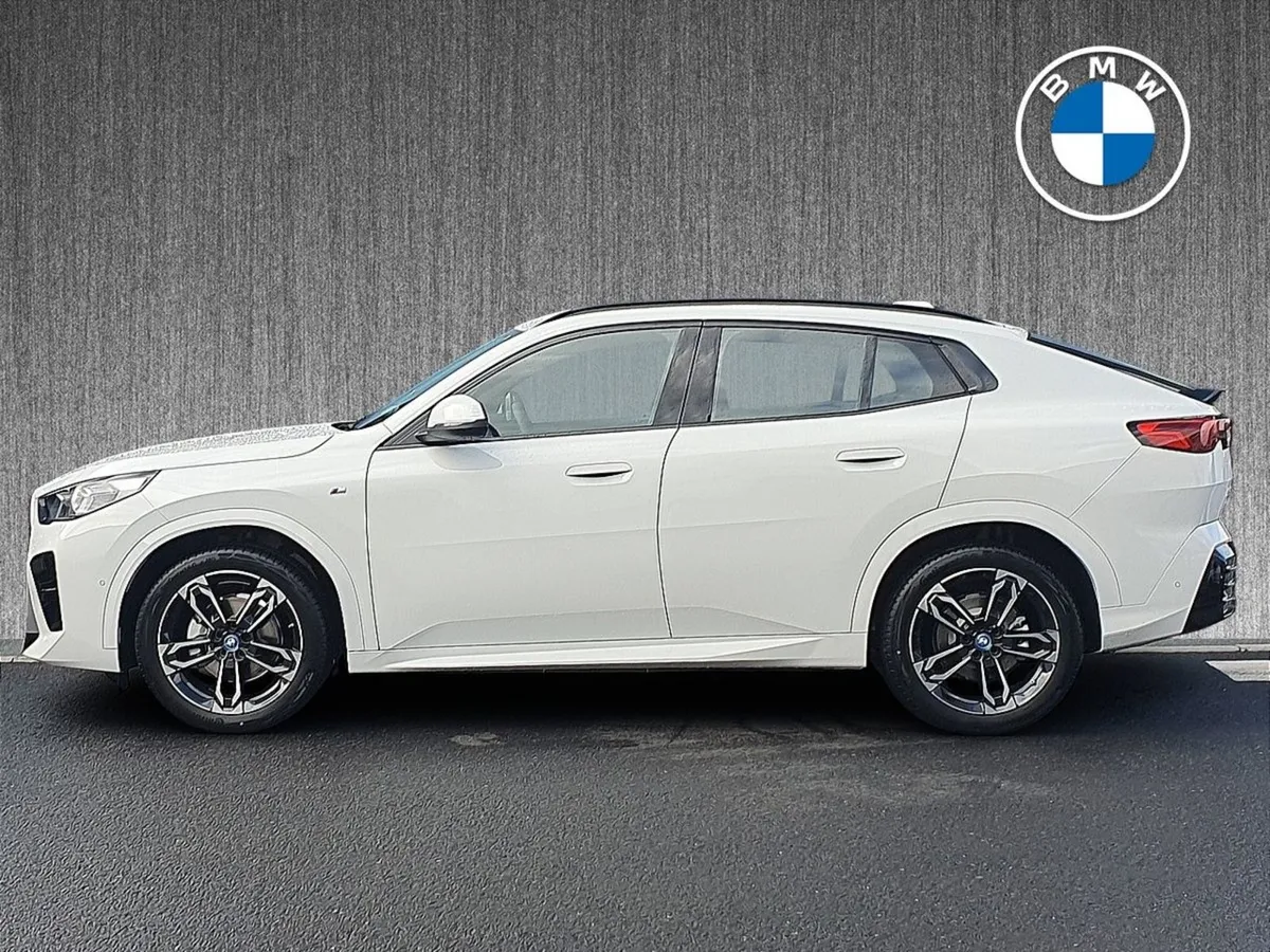 BMW iX2 Edrive20 M Sport - Image 4