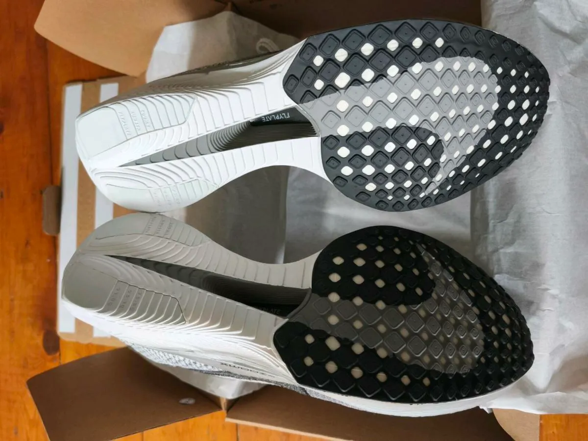 Nike Vaporfly Next %3 - Image 4