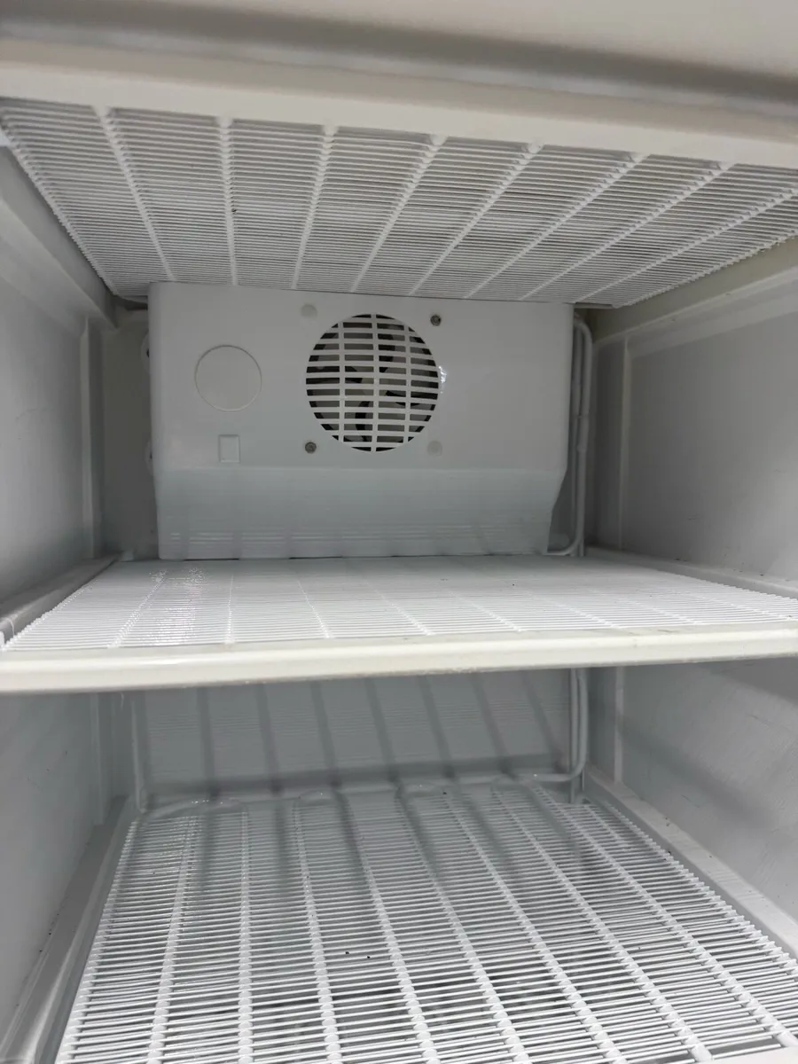 Commercial freezer - Image 3