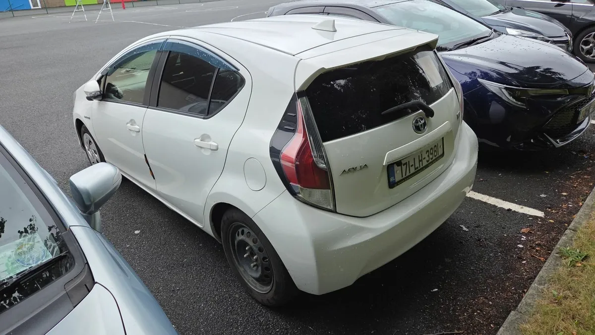 Toyota Aqua 2017 - Image 4