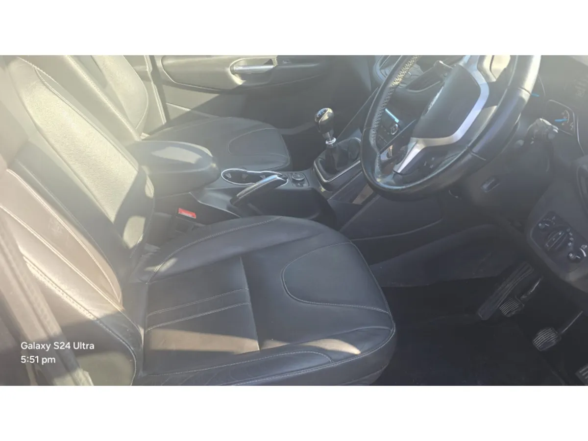 Ford Kuga 2 SEAT VAN TITANIUM 2.0 TD 120 - Image 2