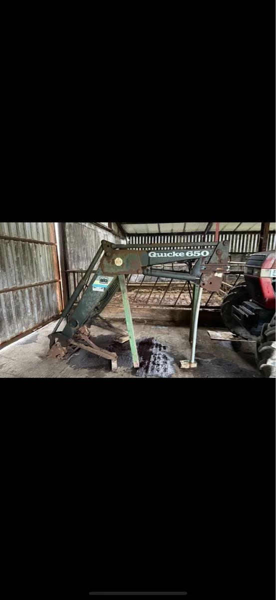 Front loader - Image 2