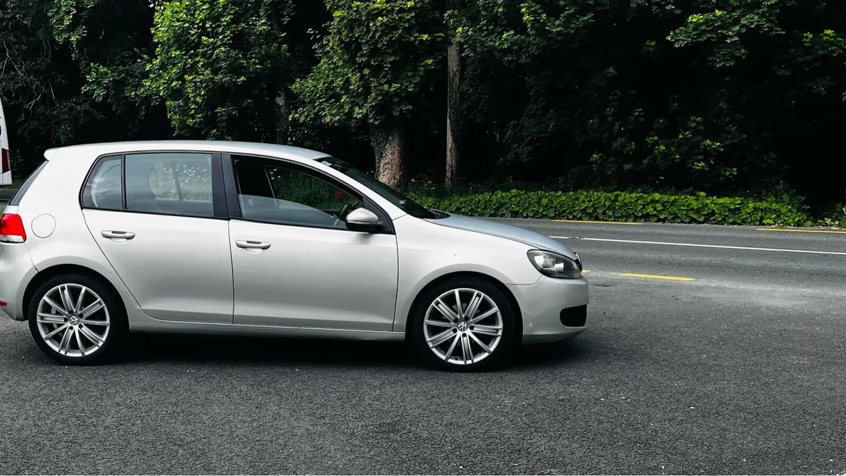 Golf Mk6 Volkswagen - Image 1