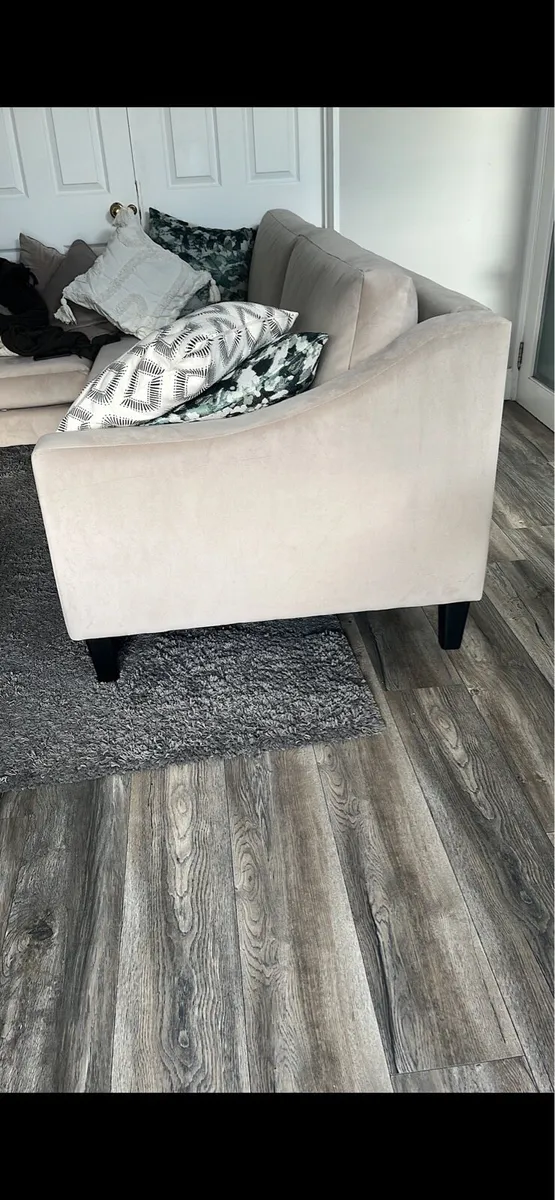 Ikea high pile grey rug - Image 3