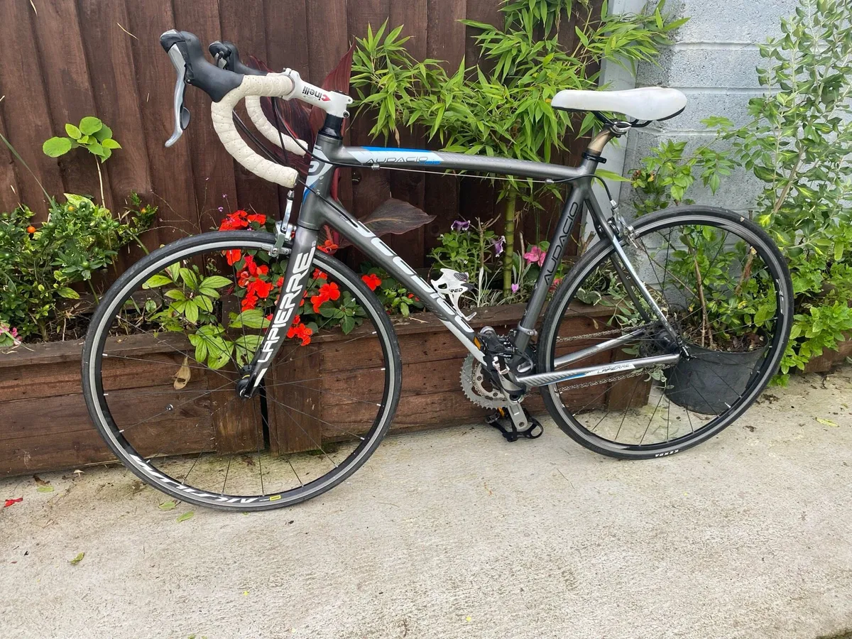 Lapierre aducia 400 racing 22 inch frame - Image 1