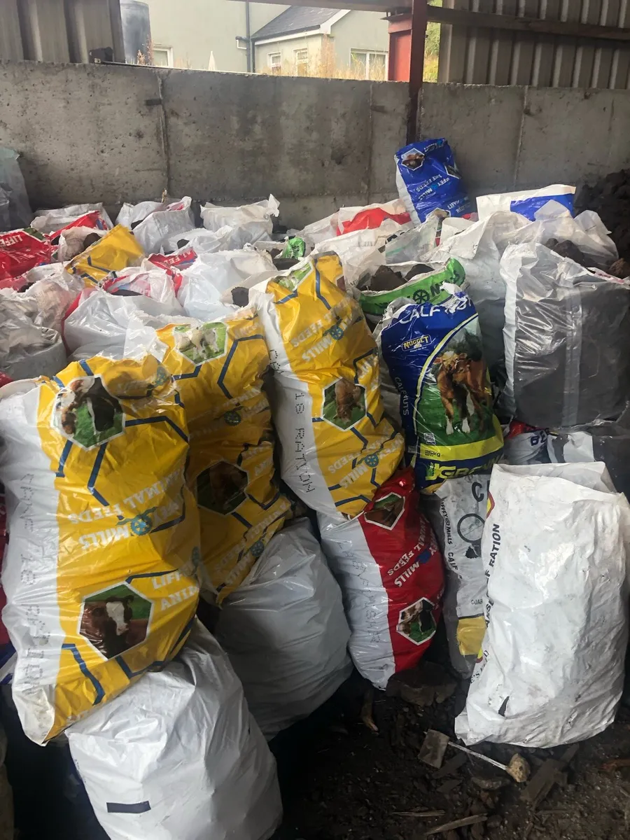 Bags of firewood - Image 2