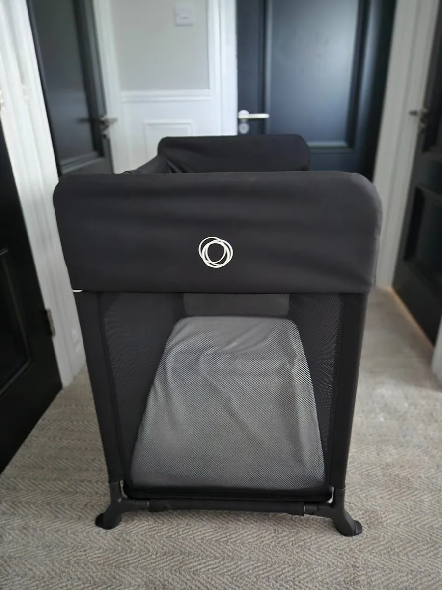 Travel Cot - Bugaboo Stardust - Image 1
