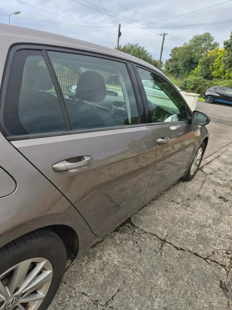 Volkswagen Golf - Image 4