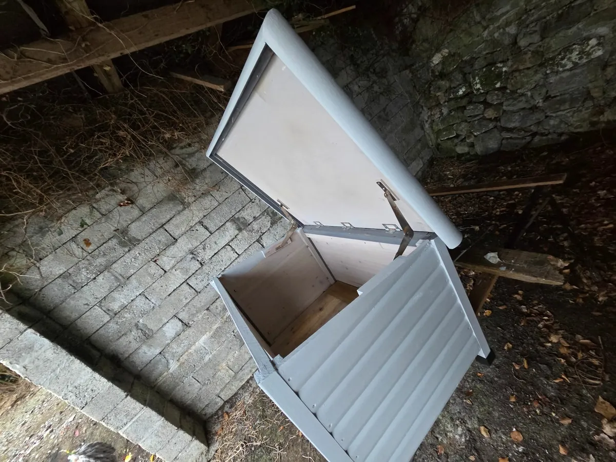 Trixie Dog house - Image 3