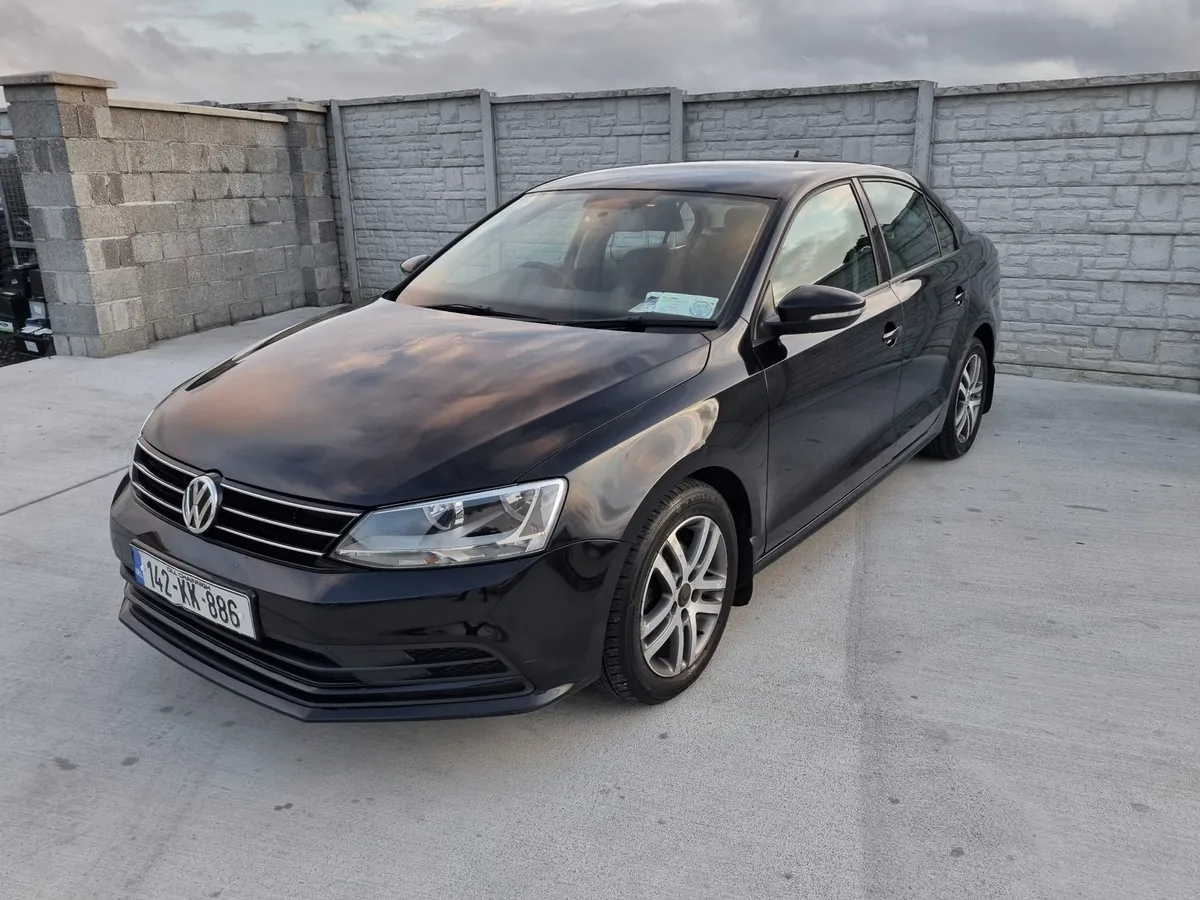 142 VW Jetta CL Automatic 2.0 Tdi low Miles - Image 3