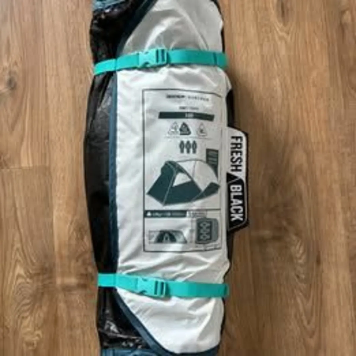 Camping tent (MH100 XL - 3 person) - Image 1