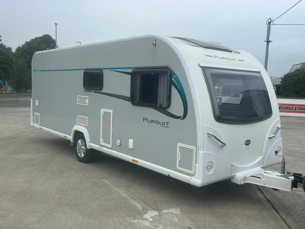 Bailey pursuit fixed bed 4 berth - Image 3