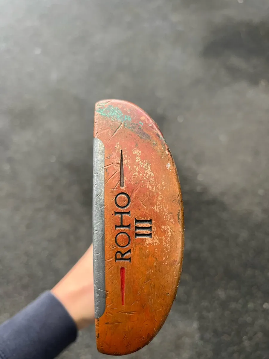 LEFT HANDED GOLF PUTTEE - Image 1