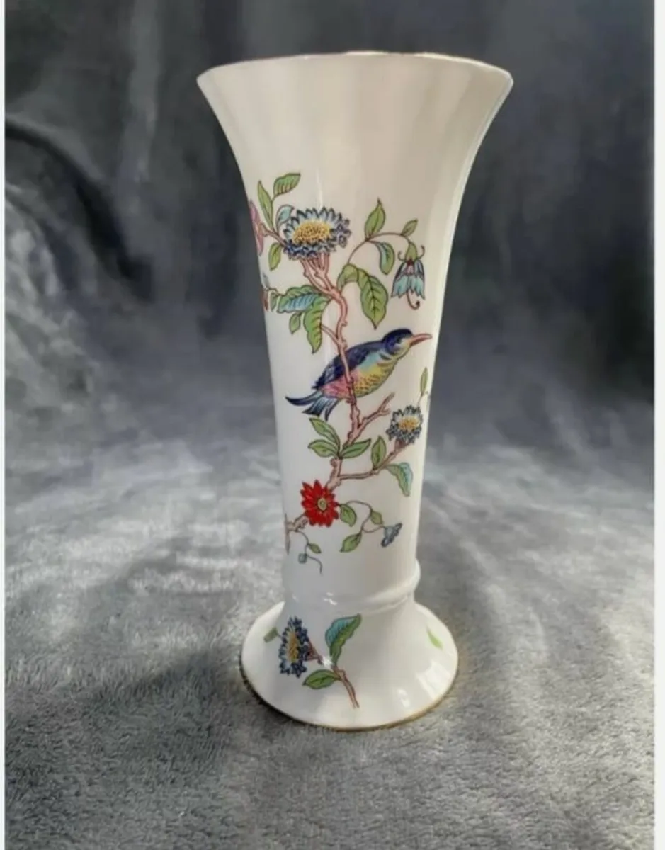 Vase,clock,beautiful stuff - Image 1