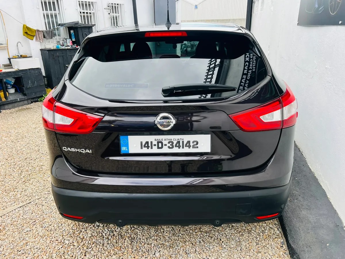 2014 Nissan Qashqai 1.2 Acenta Premium - Image 4